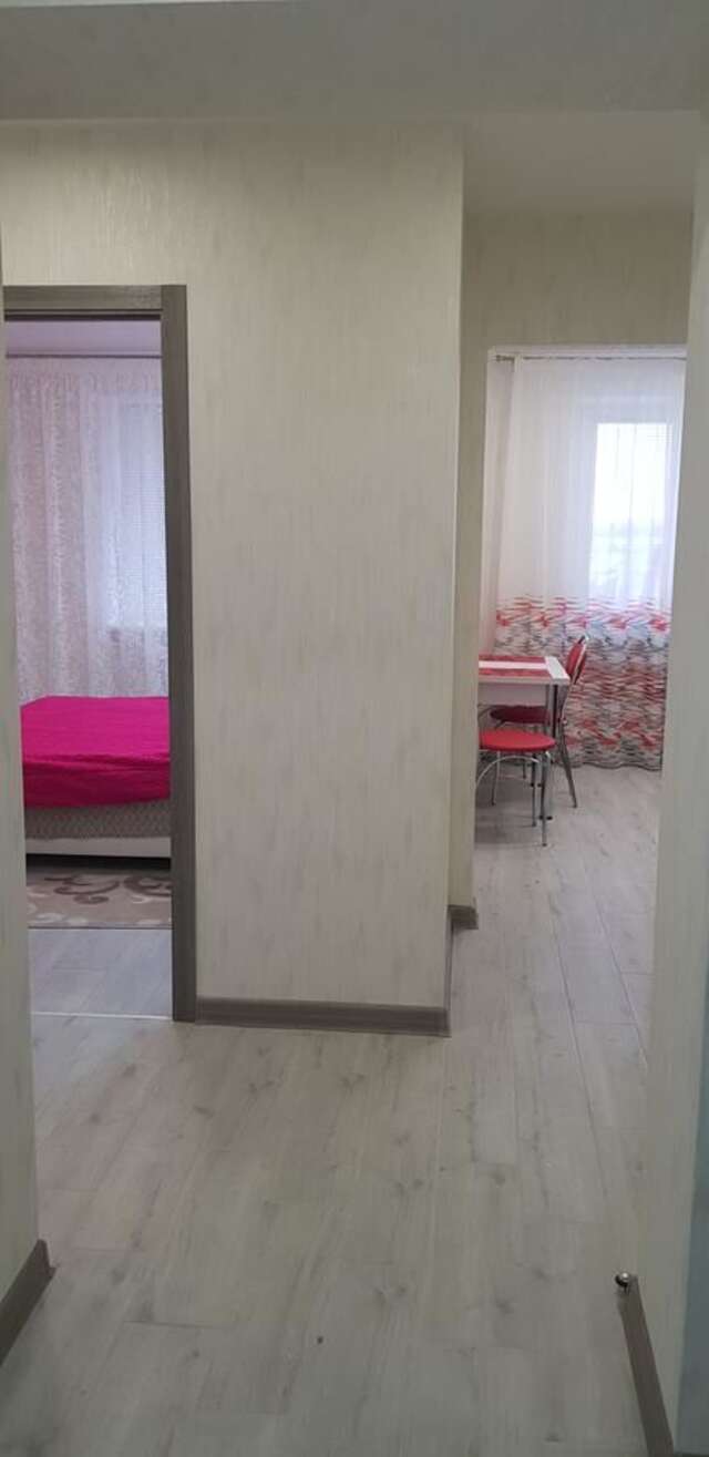 Апартаменты 2-х комнатная VIP квартира Мелитополь-9
